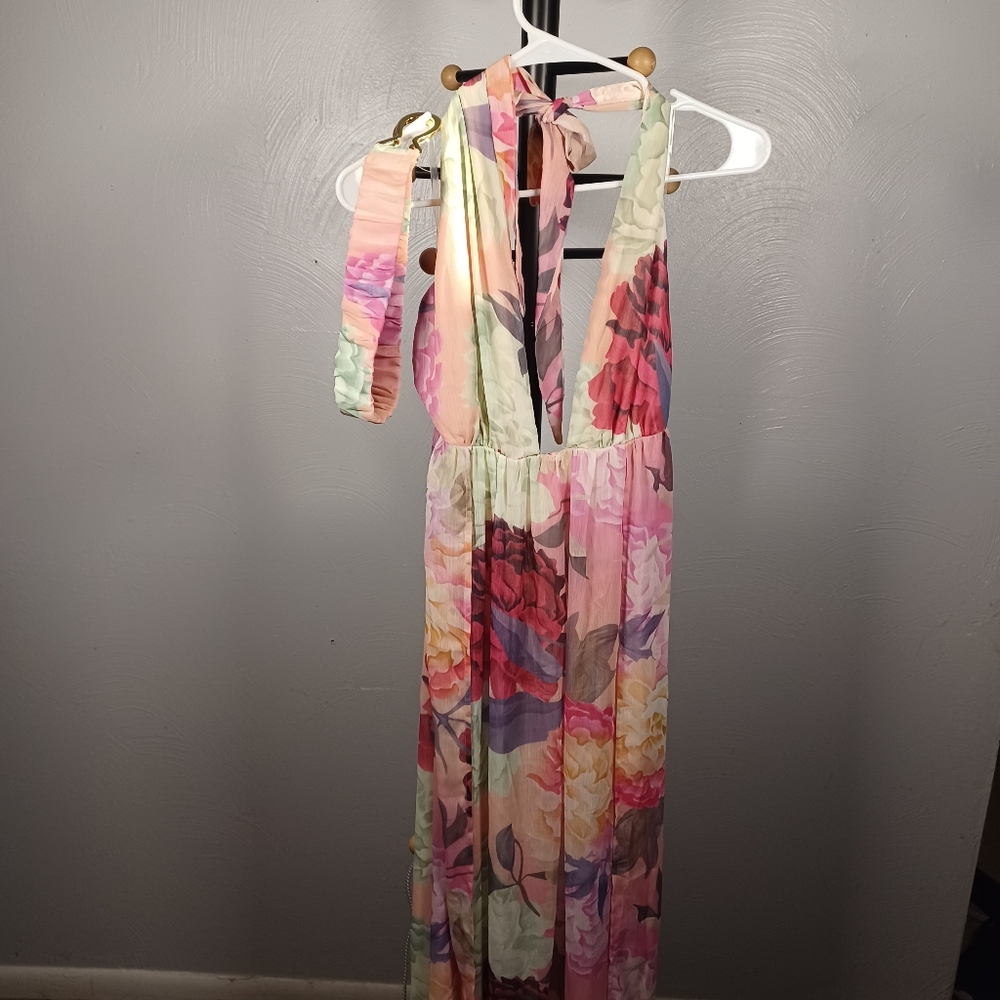 Love & Lemonade Floral Plunge Maxi Dress High Slits Size M